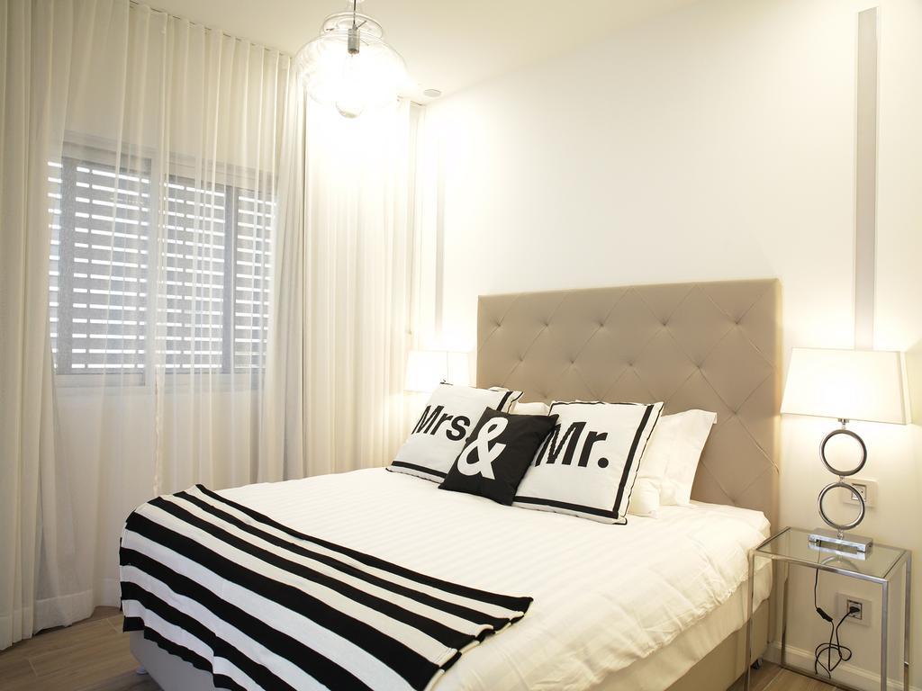 K Suites Tlv By The Beach 텔아비브 외부 사진