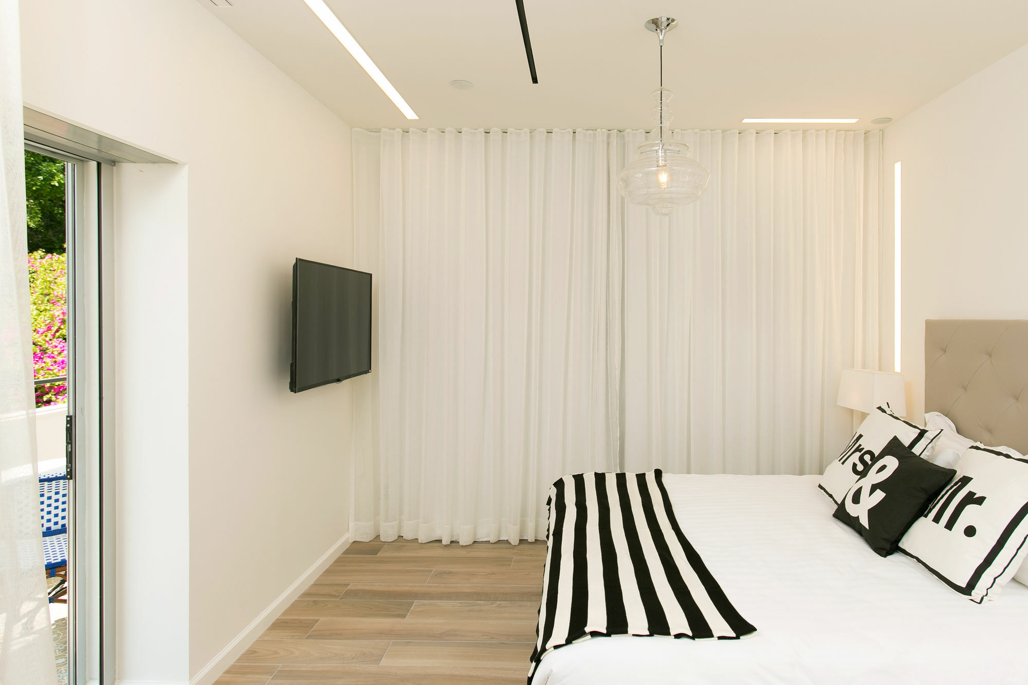 K Suites Tlv By The Beach 텔아비브 외부 사진